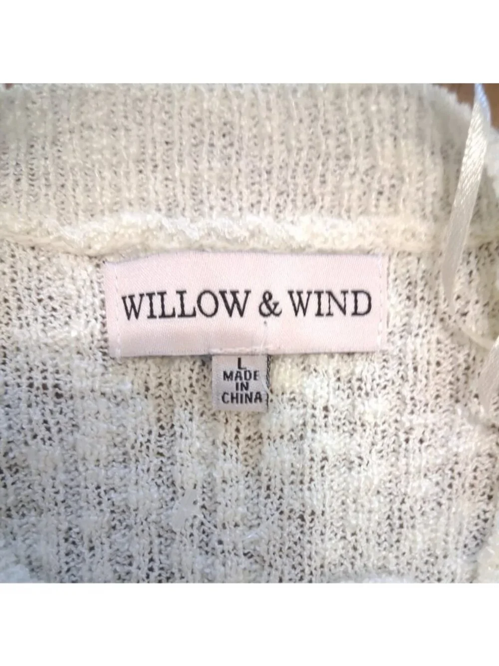 Willow & Wind this willow